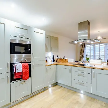 Holiday home Popleys